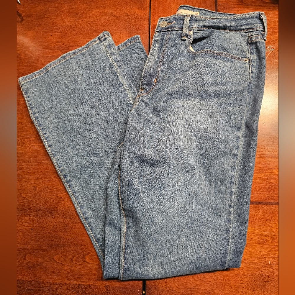 Stylish Blue Straight Leg Jeans